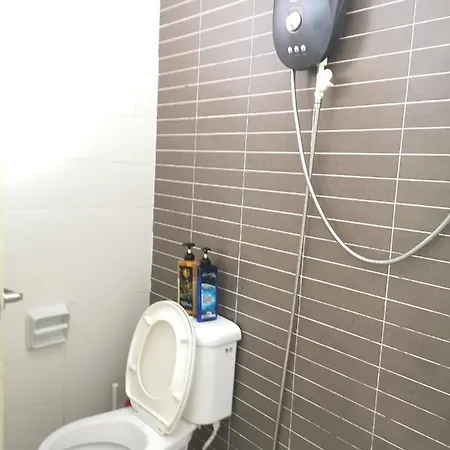 Palazio Aegeansea Homestay By Easyhomestay Johor Bahru Exterior photo